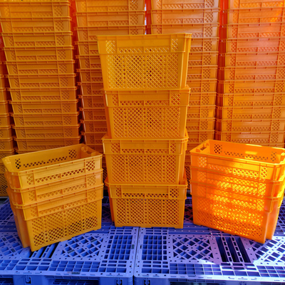 comprare Cassa in plastica impilabile e nidificabile a rete per stoccaggio, fattoria, fabbrica, resistente per magazzinaggio e logistica fabbricazione online